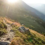 Unterrain Lifestyle 4*